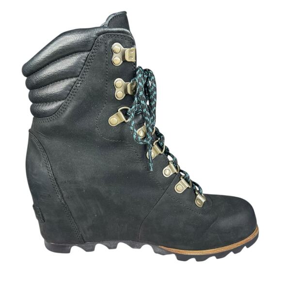 Sorel Women’s Conquest Black Leather Wedge Bootie Size US 7.5 - Picture 4 of 10